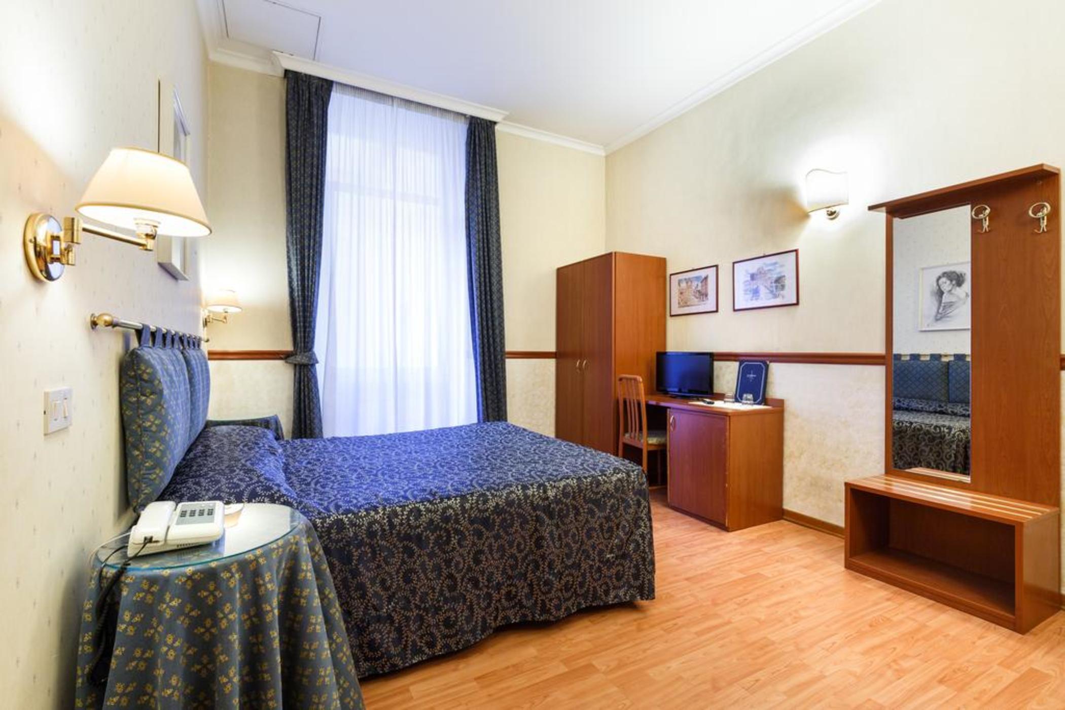 Hotel Paris Rome Exterior photo